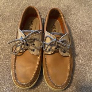 Boys Sperry’s
